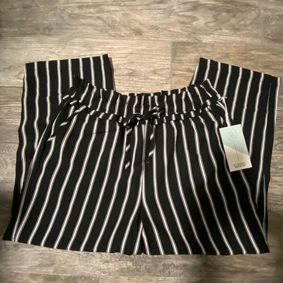 CI SONO Capri pants - Picture 5 of 10